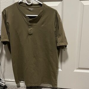 Old Navy green Henley Shirt